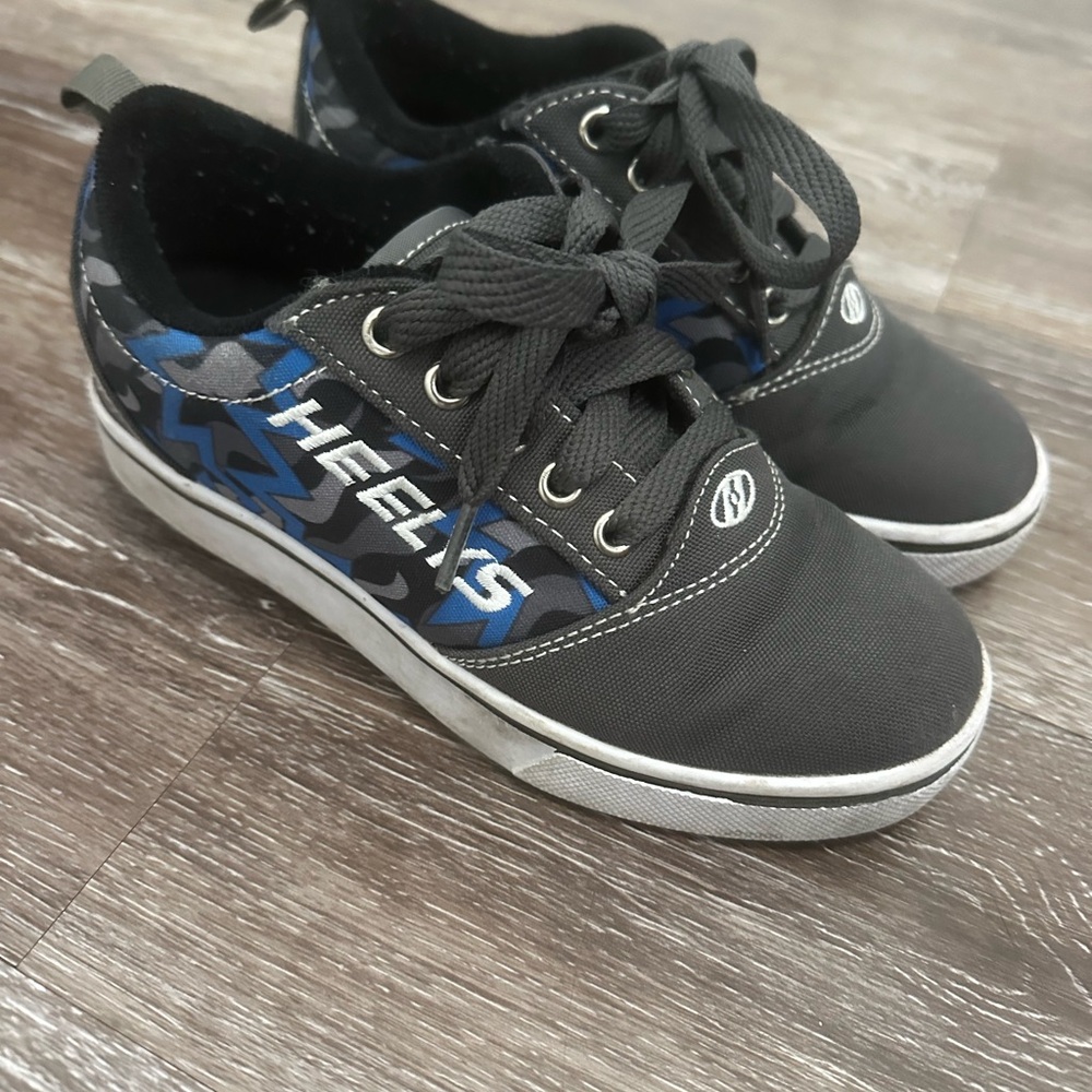 Heelys Kids Black and Blue Skate Shoes